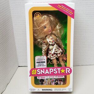SnapStar Aspen Doll
